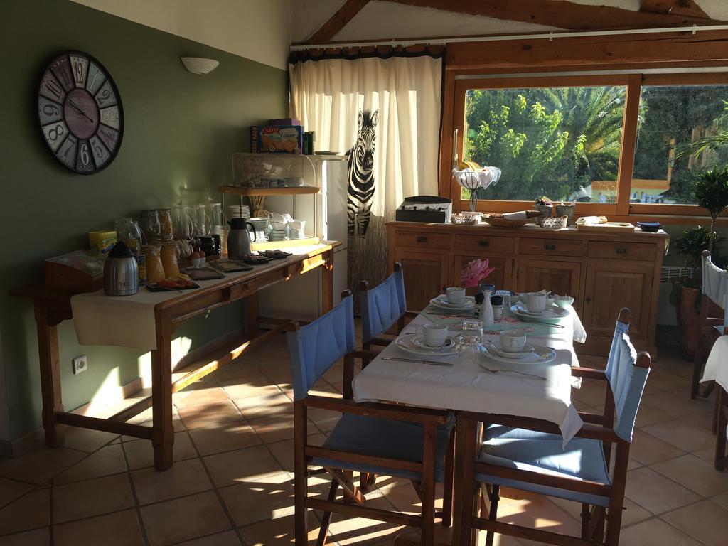 Le Mas Shabanou Roquefort-les-Pins Exterior photo