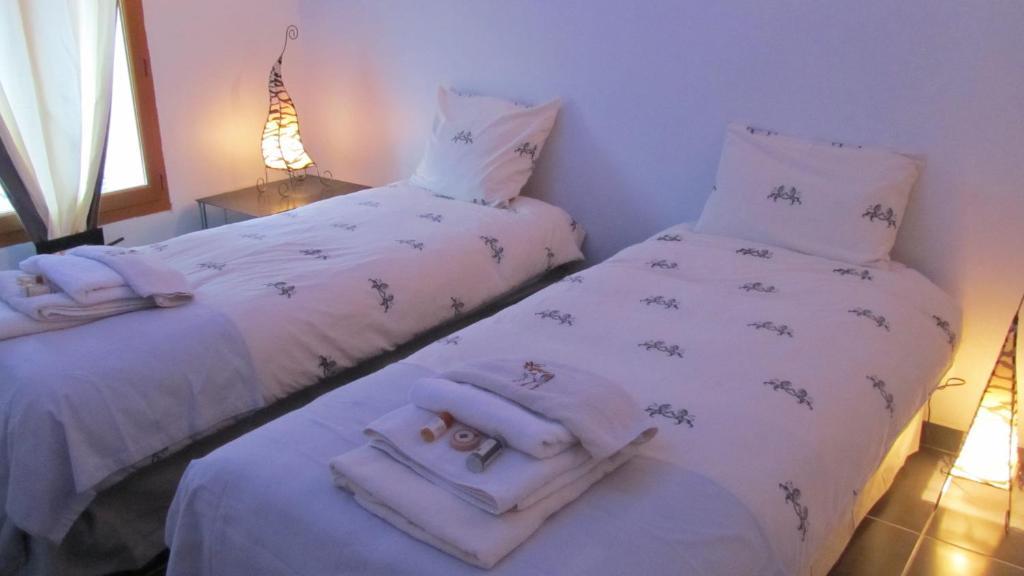 Le Mas Shabanou Roquefort-les-Pins Room photo